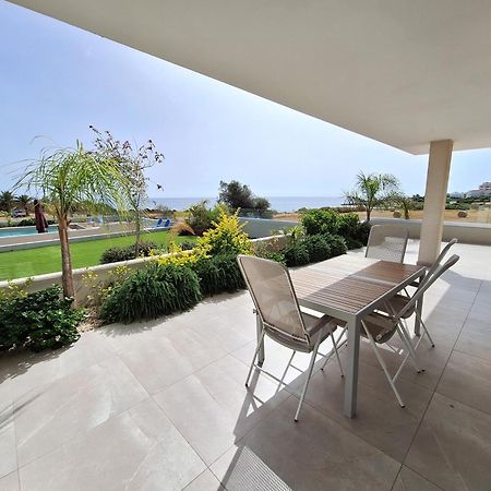 Emerald Suites Protaras Eksteriør billede