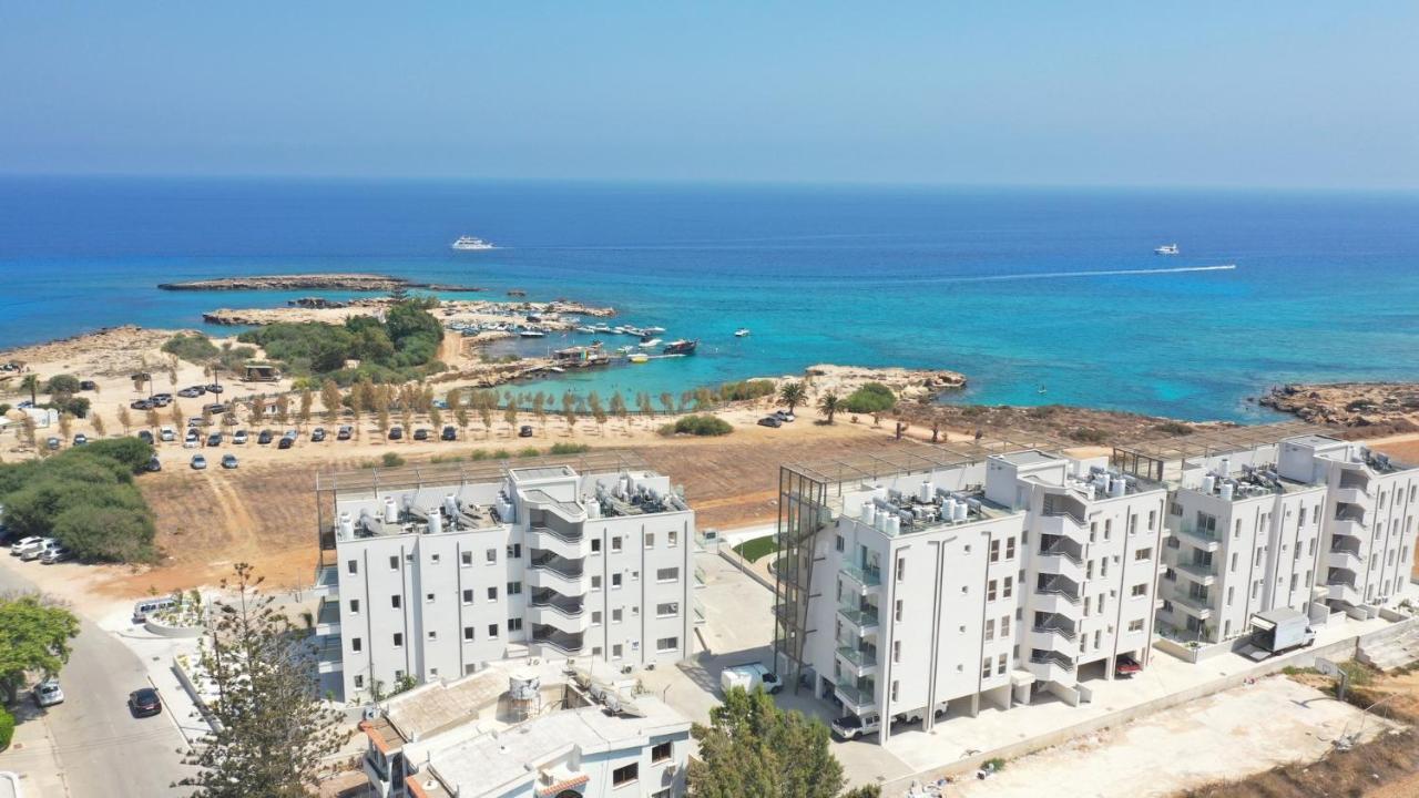 Emerald Suites Protaras Eksteriør billede
