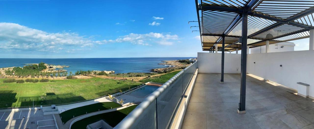 Emerald Suites Protaras Eksteriør billede