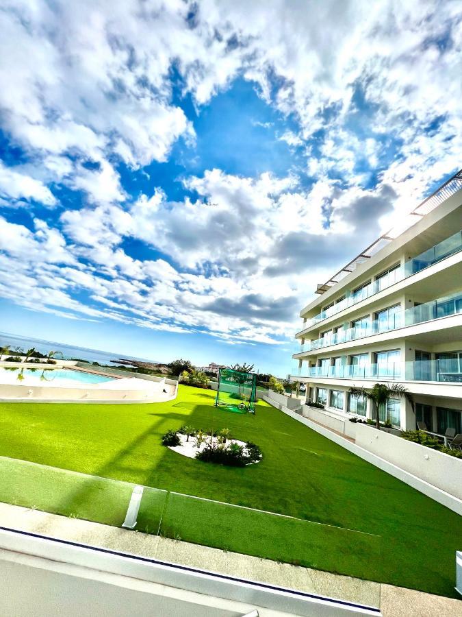 Emerald Suites Protaras Eksteriør billede