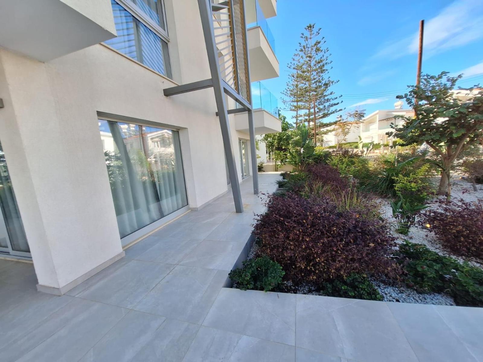 Emerald Suites Protaras Eksteriør billede